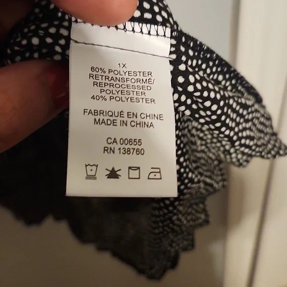 Plus blouse - Picture 5 of 9